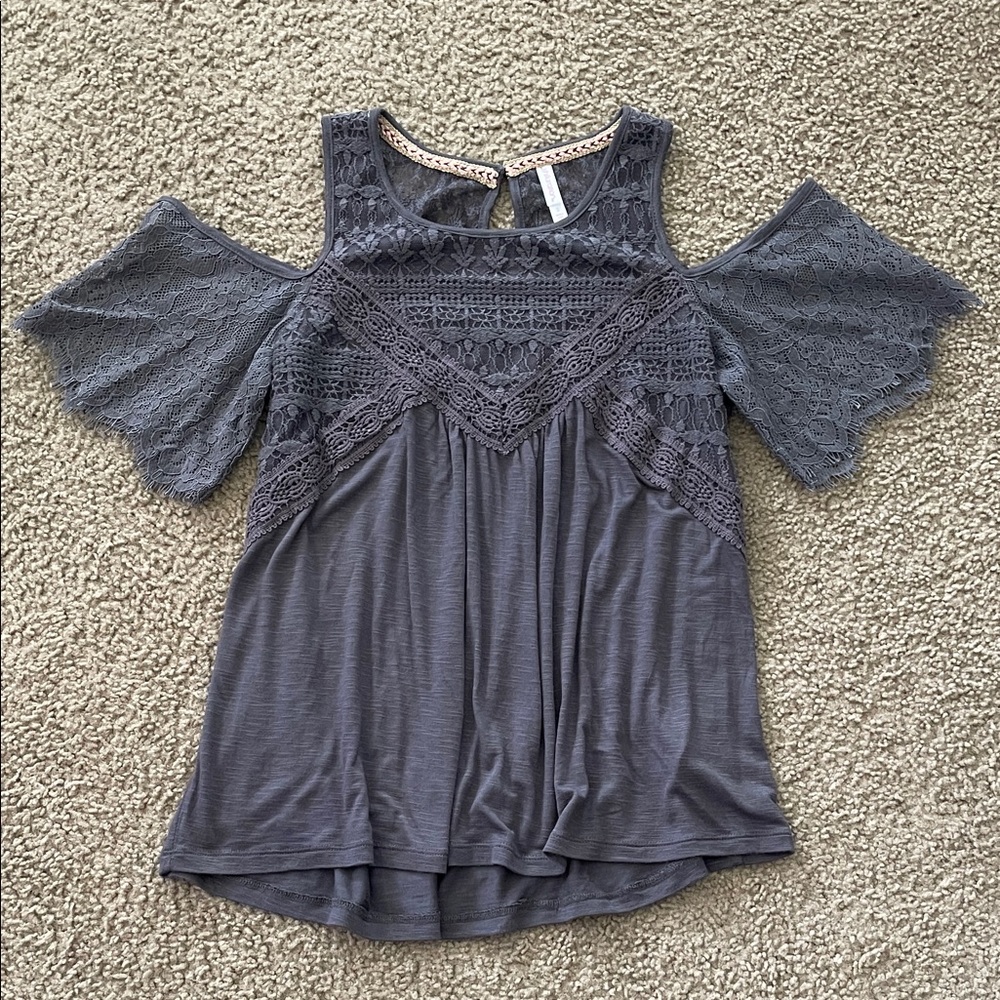 Xhilaration Charcoal Lace Cold Shoulder Blouse
